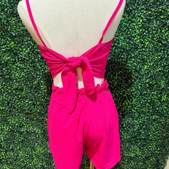 Brazilian cropped with shorts. Pink cropped size M - Picture 3 of 3